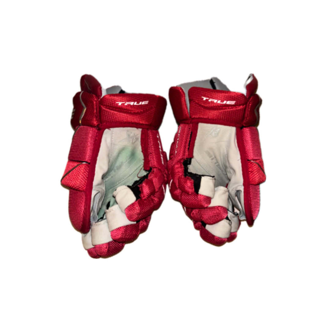 TRUE Hockeyhandskar röd Catalyst 9x 12"